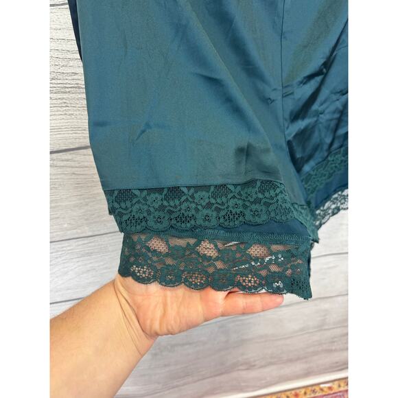 Old Navy Plus Size Teal Lace Trim Satin Matching Pajama Set Size 4X - Picture 5 of 13